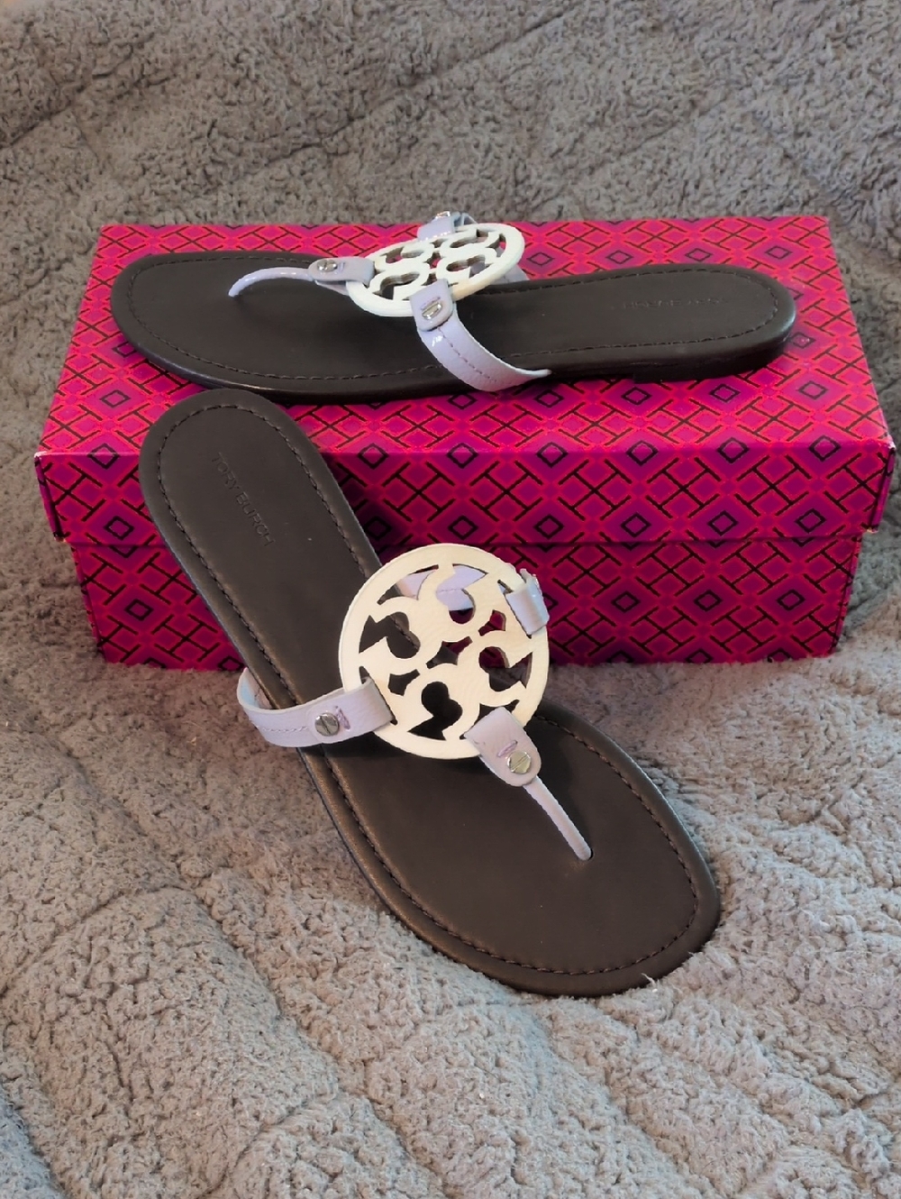 Tory Burch Miller White Medallion Thong Sandals with Light Lavender Straps NIB
